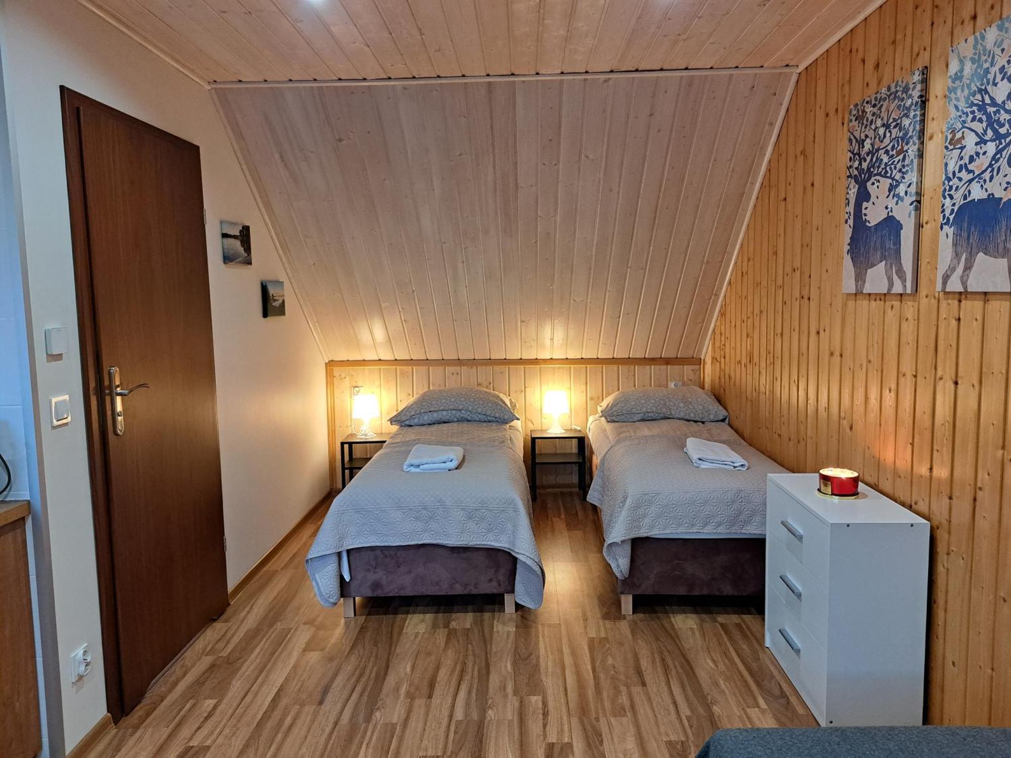 Noclegi Pod Modrzewiem Powidz  Exterior foto